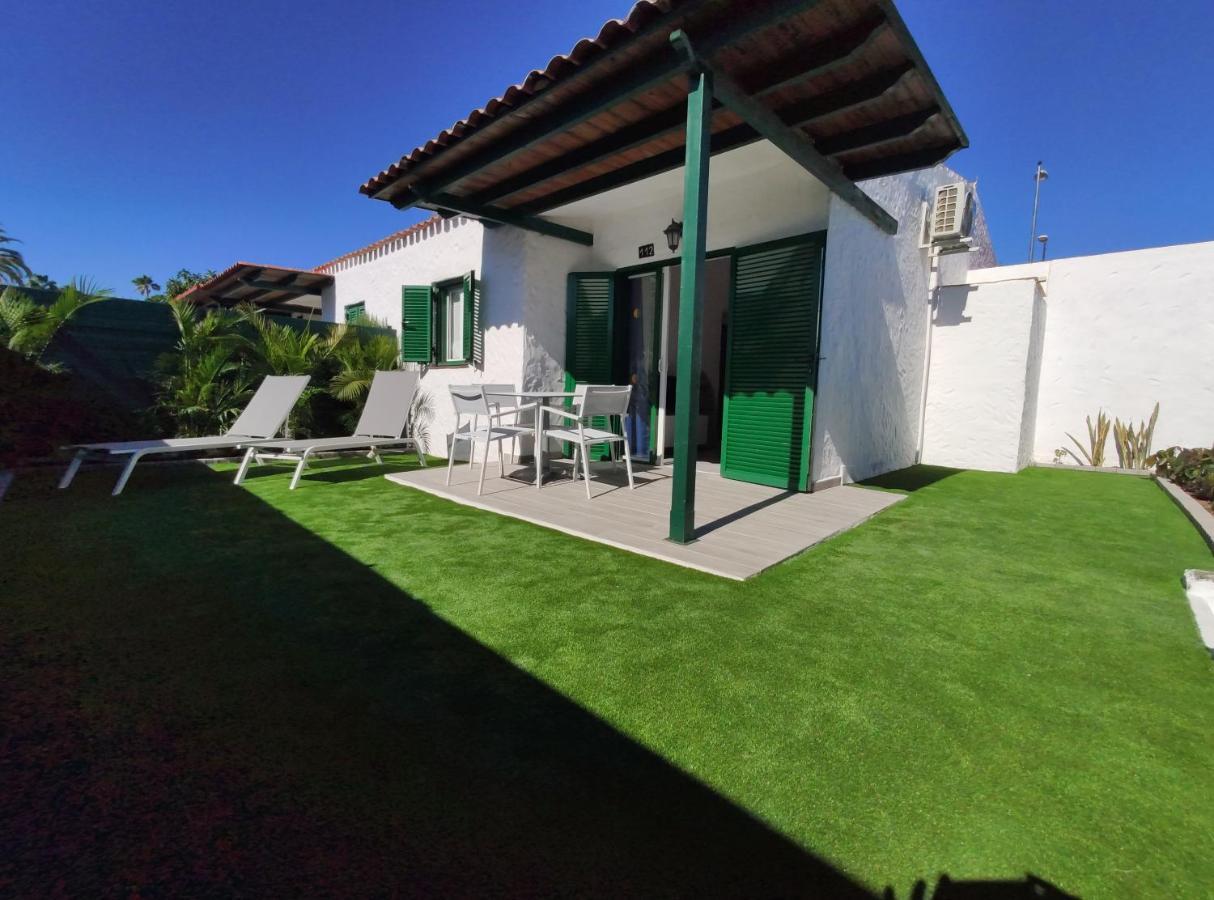 Private Bungalow A 200 Meters To Yumbo Center มาสปาโลมาส ภายนอก รูปภาพ